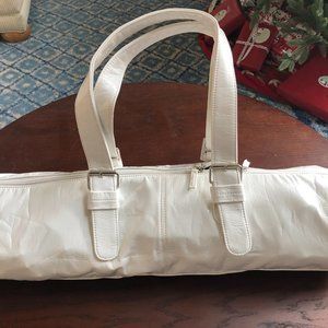 Women's Stylish Metropolitan Yoga Bag by agoy